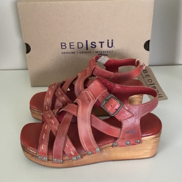 NIB Bed Stu Shirley Wooden platfoms (10) - Picture 4 of 12